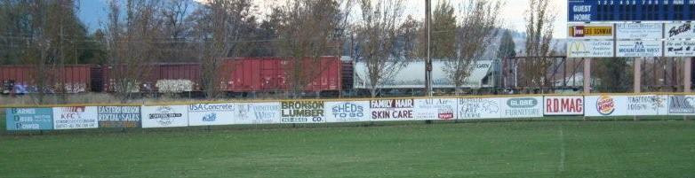 sports/sign-sb-gw.jpg